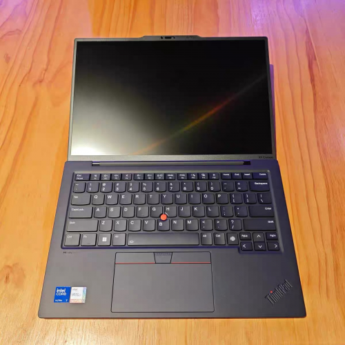 Lenovo Thinkpad X1 Carbon Gen 12 (2024)