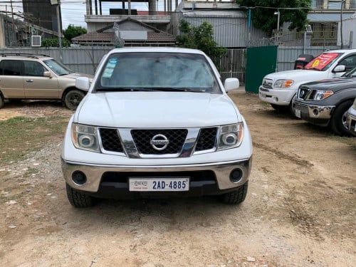 Nissan frontier ឆ្នាំ06/ប៉ុងពីរឡានស្អាតថ្មី