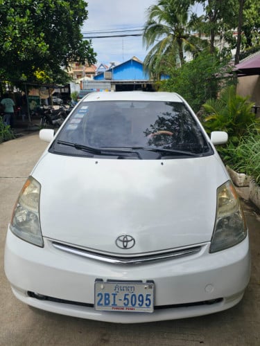 Prius 06 full ប្រើសម្រាប់គ្រួសារ មិនសូវជិះ ចង់លក់