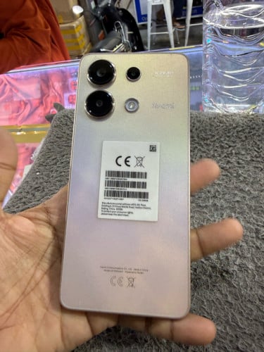 Redmi Note13 Ram8G Memory256G ក្រុមហ៊ុនសុីមពីរ មានឆ្នាំងសាក