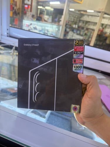 Samsung fold7 256G ក្រុមហ៊ុន