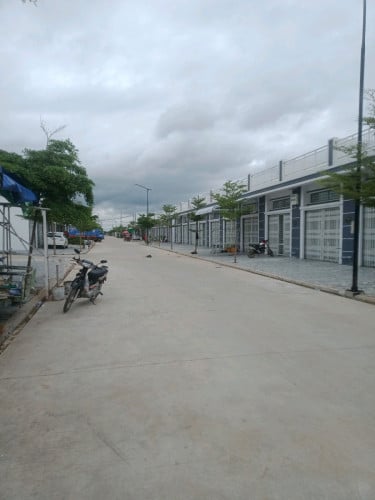 បុរីឡង ណាវ៉ាត្ត្រា លក់បន្ទាន់