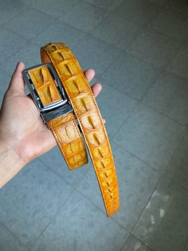 ខ្នងក្រពើពណ៍ខ្លាញ់ក្ដាម ថ្នេរដេរម៉ាស៊ីន