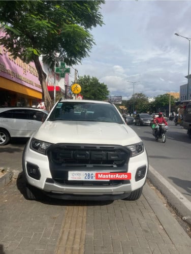 មហាថ្មីខ្លាំង ម្ចាស់ដេីមទី1 Ford Ranger Wildtrak 2020