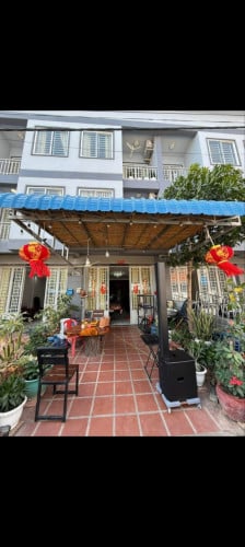 ផ្ទះលក់បន្ទាន់ តម្លៃត្រឹមតែ $90,000 (ចរចារ)  ប្លង់រឹង អាចកាត់ឈ្មោះបានភ្លាមៗ