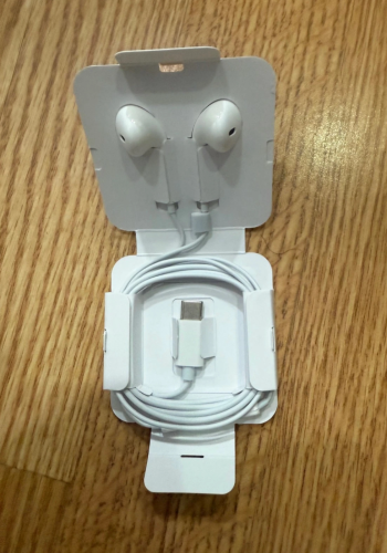 កាសហ្ស៊ីន  Apple EarPods Headphones -USB C Wired Headphone for Iphone 15, 16, Pro, Max