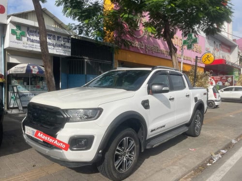 ម្ចាស់ដេីមទិញគាស់កេះ ថ្មីខ្លាំង Ford Ranger Wildtrak 2020