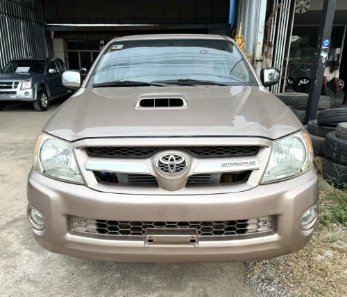 លក់ HILUX VIGO 2007 លេខដៃ1បាំងកន្លះ (ក្រដាសពន្ធ)