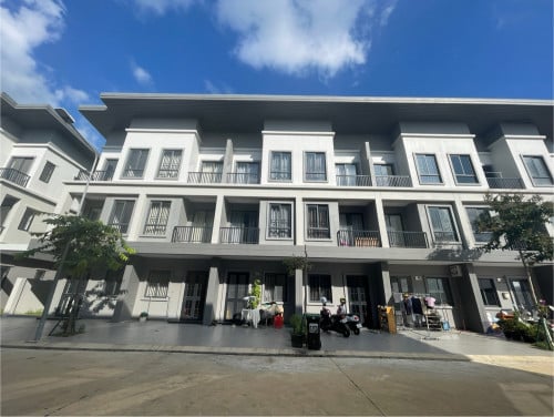 💥វីឡាកូនកាត់ ​LB3 លក់បន្ទាន់ នៅបុរីជីបម៉ុង 6A