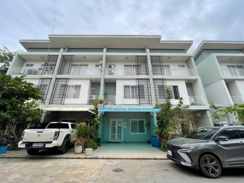 3Bedroom house for rent