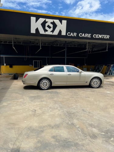 Bentley Mulsanne 014