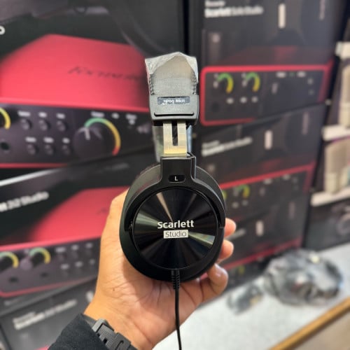 Focusrite Scarlett HP60 MKIII Headphones