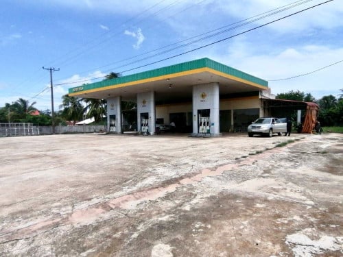 ស្ថានីយ៍ប្រេងឥន្ធនៈសម្រាប់ជួល (ជិតគម្រោងព្រែកជីកហ្វូណន)