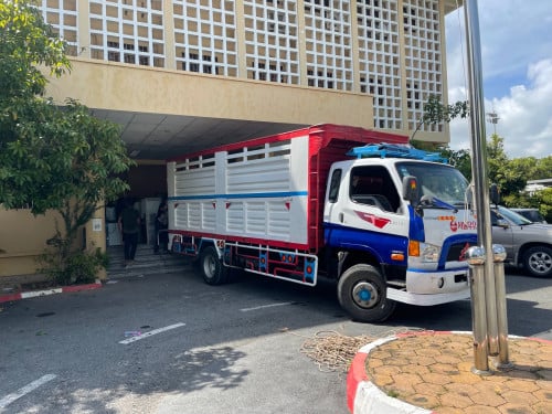 ជួលដឹកអីវ៉ាន់