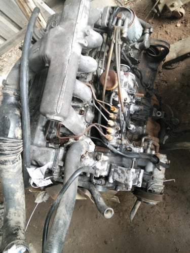 ម៉ាស៊ីនស៊ីនកូរ៉េនិងសាំយ៉ុង។