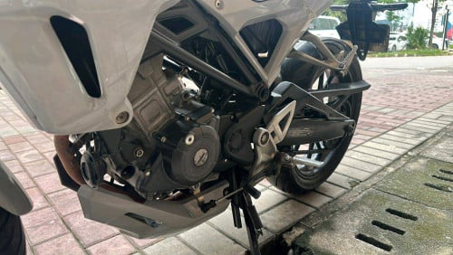 ម៉ូតូលក់បន្ទាន់