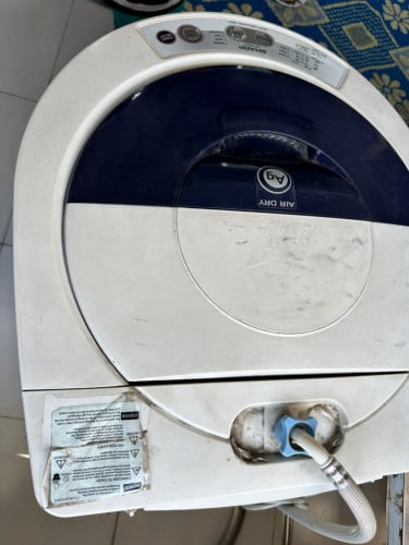 លក់ទូបោក​ ម៉ាកsharp  8kg