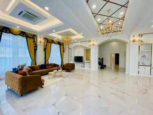 វីឡាទោលសំរាប់ជួលនៅបុរីវិមានភ្នំពេញ ស្ថិតនៅគម្រោង១០ / Single villa for rent / 位于金边