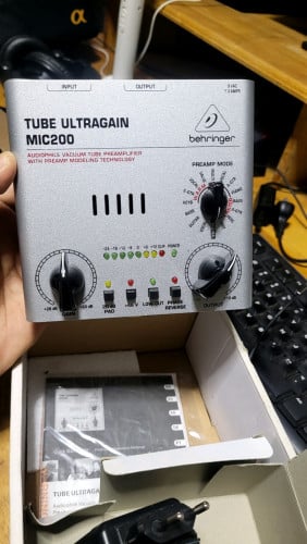 ឧបករណ៍ជំនួយសំឡេង tube altragain mic 200