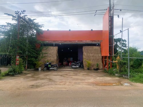 🏦Shop house Available for Urgent Sale at a Special Price (Negotiable).
