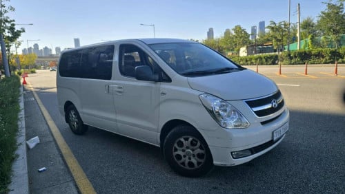 2014 Starex Cvx half full សាងបាន