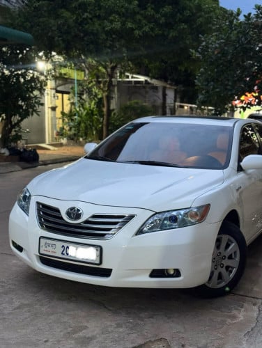 Camry Hybrid 09 full option