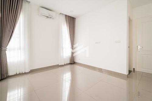 Chip Mong Land, Park Land 6A-Villa Queen A For Sale