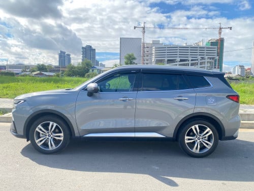 Ford terriotry 2024ប្រើបាន9000km តំលៃចរចាបានទៀត