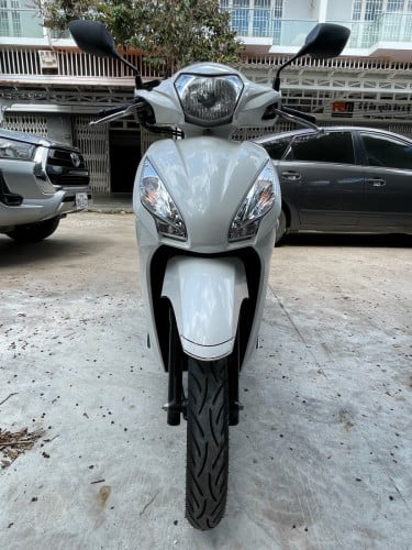 Honda Dio 110cc ឆ្នាំ2015 ជជុះជប៉ុន