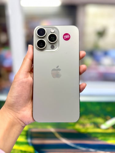 Iphone 15 Pro Max ទំហំផ្ទុក (256G) តួស្អាត 98% Model ZP Color Natural