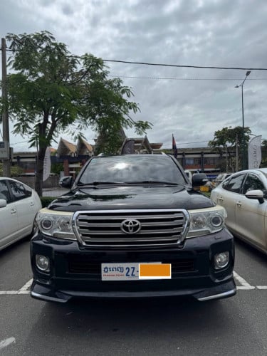 Land Cruiser 60th Anniversary 2011