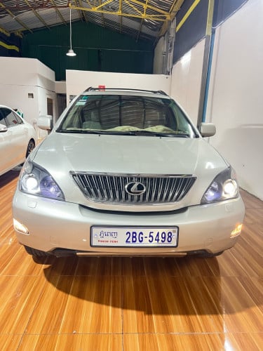 Lexus Rx 330 base option year 2004 ប៉ុងមួយ