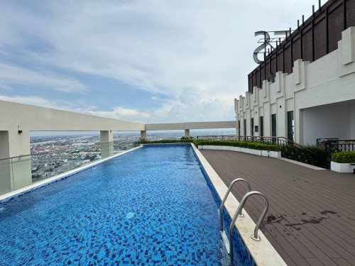 Luxury Condo 2-BR for rent 60m Road