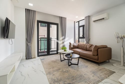 Service Apt 1BR For Rent- BKK1& Chomkar Morn