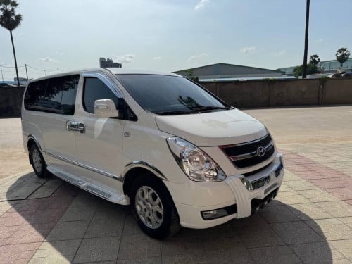 Strex 014 សម្រាប់ជួលជាថ្ងៃ និងសប្តាហ៍