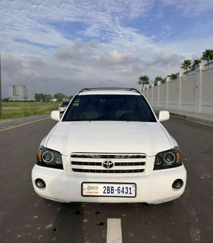 Toyota Highlander V6 2003 ប៉ុង1