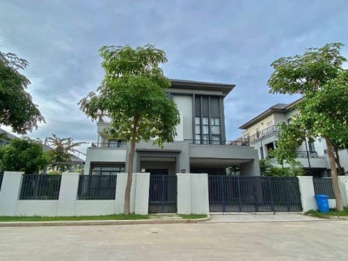Villa for rent at Borey Chipmong 598