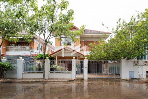 Villa For Rent In Koh Pich