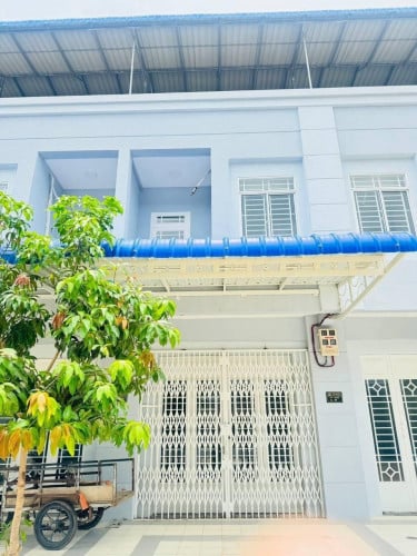 ផ្ទះលក់បន្ទាន់ក្នុងបុរីវីឡាទួលសង្កែ