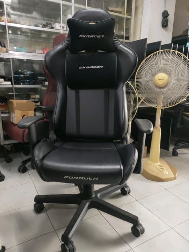 កៅអី Gaming DXRacer Formular Series Black Gaming Chair Size L