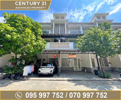 🏠 វីឡាកូនកាត់ (LA) សម្រាប់ជួល ក្នុងបុរី ប៉េងហួត ផ្លូវជាតិលេខ6A