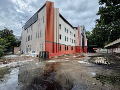 📊 Commercial Building for rent Close to Aeon Mall 1 【建筑出租】金边永旺1和俄罗斯大使馆附近 建筑出租 | R1580