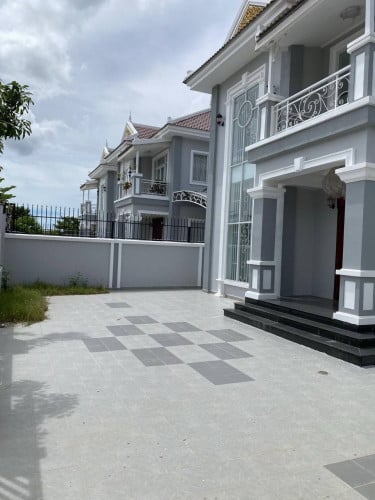 Villa for rent in Road 6A, Muk Kampul【独栋别墅出租】墨甘步县, 干丹省 四室二厅五卫 出租	| R1597