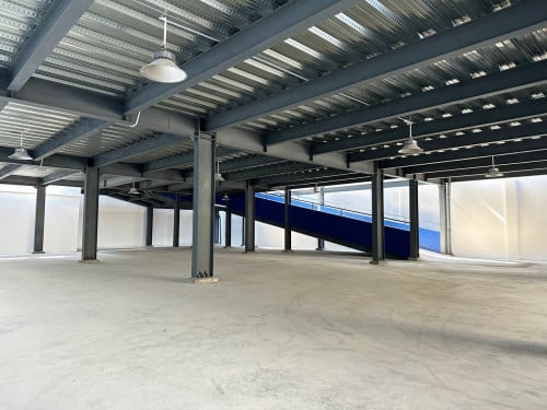 2 Stories Commercial Warehouse for Rent