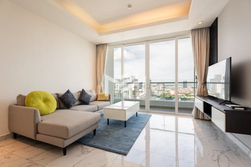 2BR Service Condo For Rent In BKK1 With Sky Swimming Pool On 28th Floor