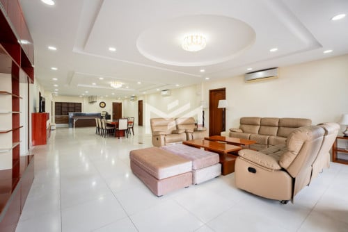 4BR Service Apt For Rent In BKK1- Gym& Pool