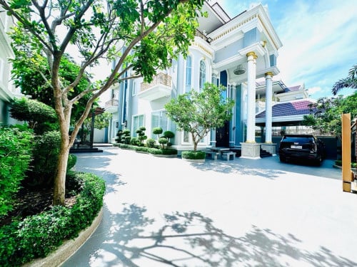 8 Bedroom Villa for Rent in Borey Vimean Phnom Penh near AEON2