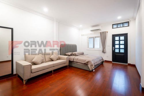 1 Bedroom Available for Rent- BKK1 Area.