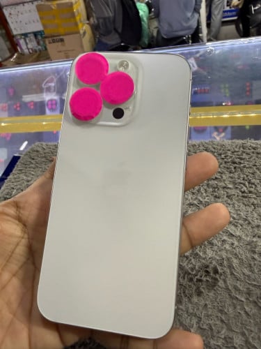 iPhone 15Pro 256G LL/A ហ្សុីនសំណុំ មានឆ្នាំងសាក