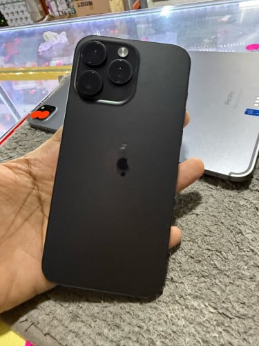 iPhone 15Pro Max 256G Z/A Sim2 ហ្សុីនសំណុំណែន មានឆ្នាំងសាក